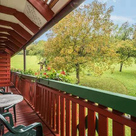 Апартаменты Risthof 4 Owingen